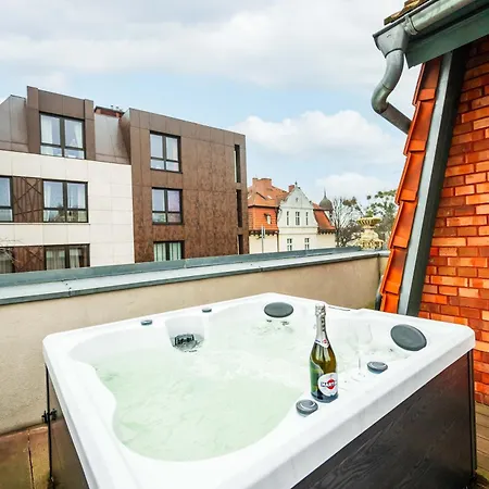 Victoria - Jacuzzi & Terrace By Oneapartments 公寓
